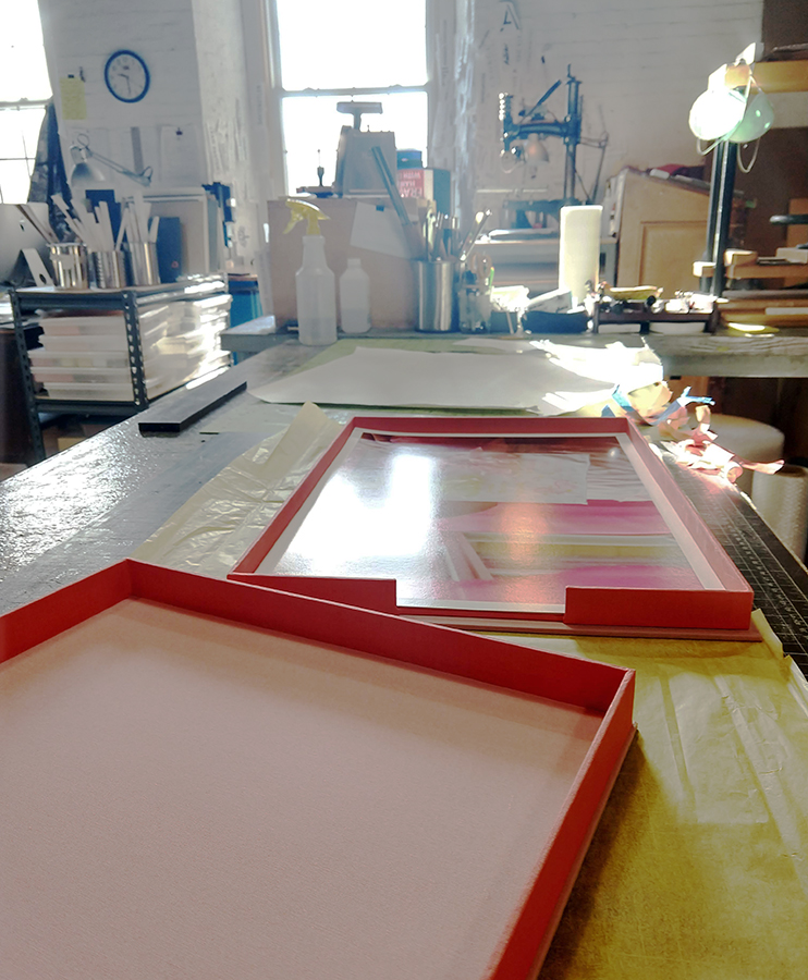 Clamshell print presentation case built by Mullenberg Designs